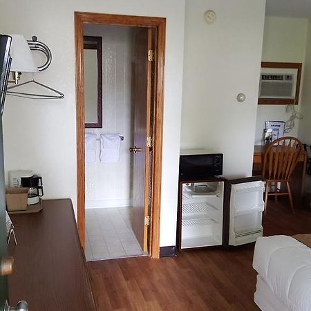 Budget Host Inn Detroit Lakes Dış mekan fotoğraf