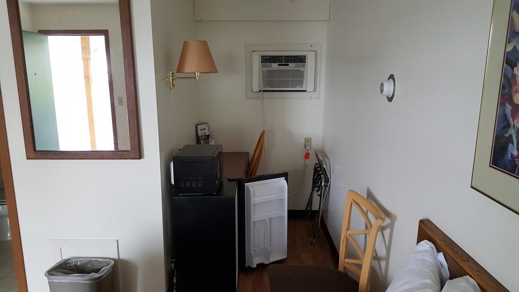 Budget Host Inn Detroit Lakes Dış mekan fotoğraf