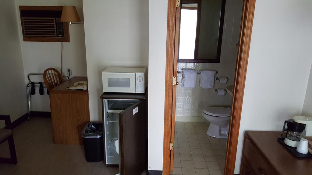 Budget Host Inn Detroit Lakes Dış mekan fotoğraf