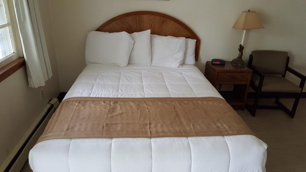 Budget Host Inn Detroit Lakes Dış mekan fotoğraf