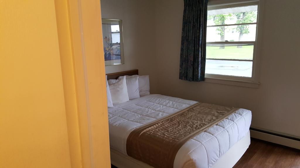 Budget Host Inn Detroit Lakes Dış mekan fotoğraf
