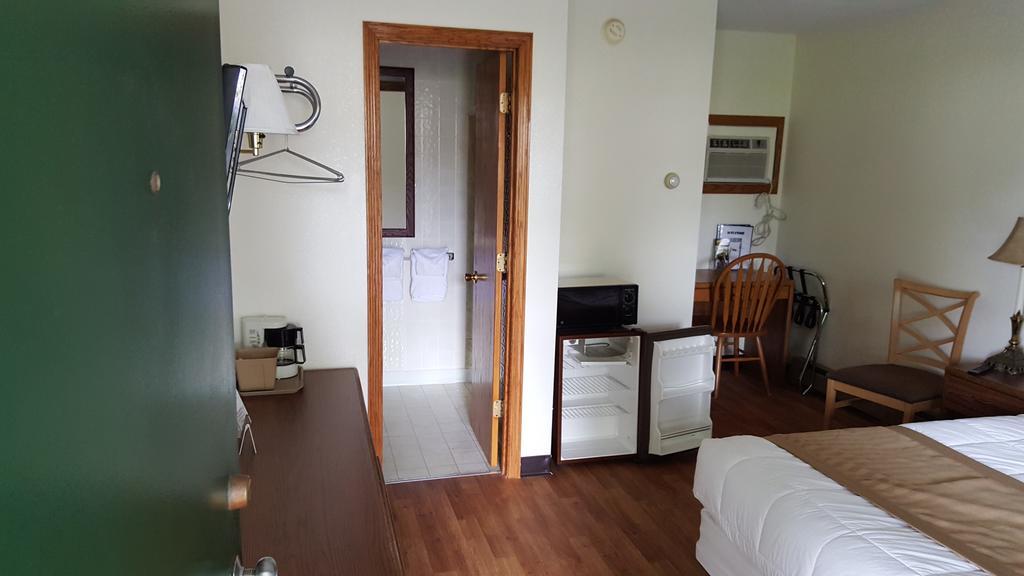 Budget Host Inn Detroit Lakes Dış mekan fotoğraf