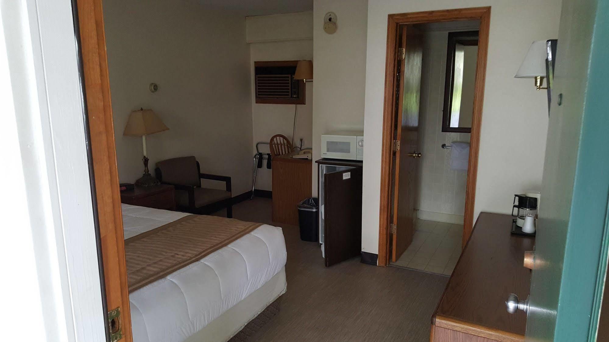 Budget Host Inn Detroit Lakes Dış mekan fotoğraf